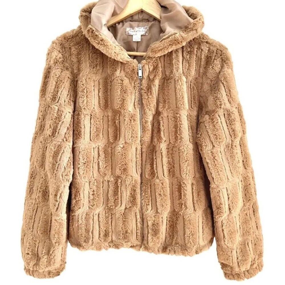 MSRP $148 | ✨ Band of the Free “Angel” Teddy Jacket Size S | Caramel Faux Fur ✨ - Picture 2 of 8